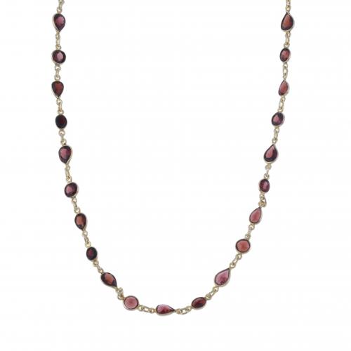 LONG NECKLACE WITH RED GARNETS.