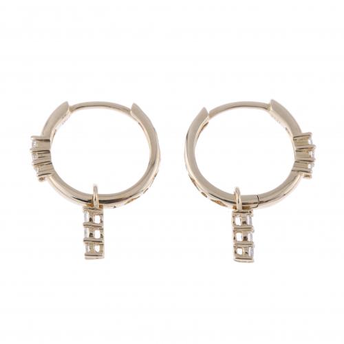 SMALL DETACHABLE HOOPS.