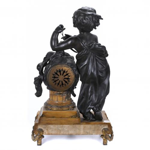 TABLE CLOCK, PROBABLY FRENCH, 20TH CENTURY.