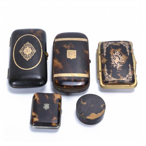 LOT OF FIVE ITEMS: CARD HOLDERS, A BOX AND A PURSE, LATE 19TH CENTURY-EARLY 20TH CENTURY.