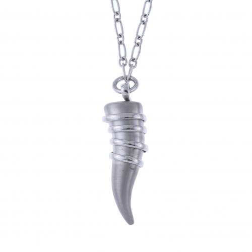 HORN-SHAPED PENDANT.