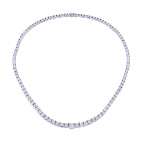 SPECTACULAR DIAMONDS RIVIÈRE CHOKER.