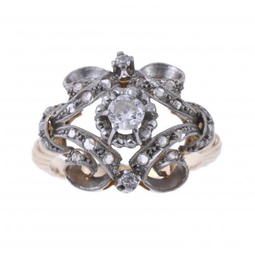 BELLE ÉPOQUE RING WITH DIAMONDS.