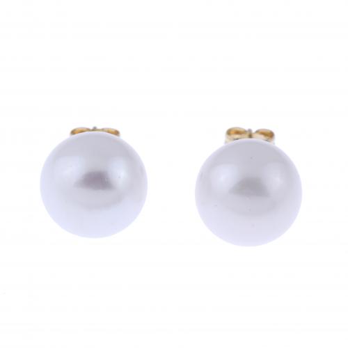 AUSTRALIAN PEARL EARRINGS.