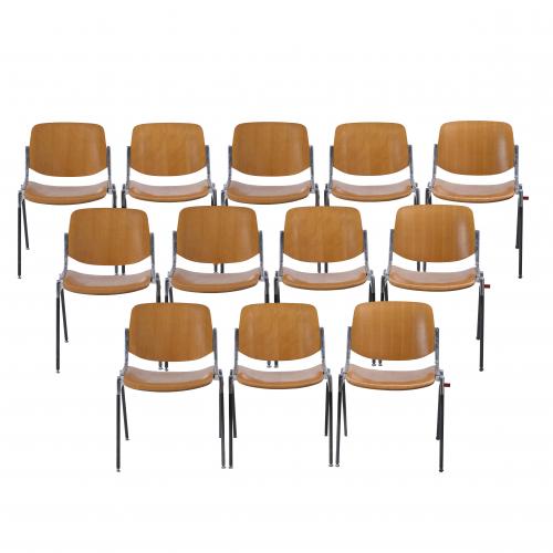 GIANCARLO  PIRETTI (BOLOGNA, 1940). SET OF TWELVE ITALIAN "MODEL DSC 106" CHAIRS.