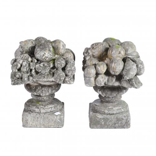 PAIR OF OUTDOOR FRUIT BOWLS, 20TH CENTURY.