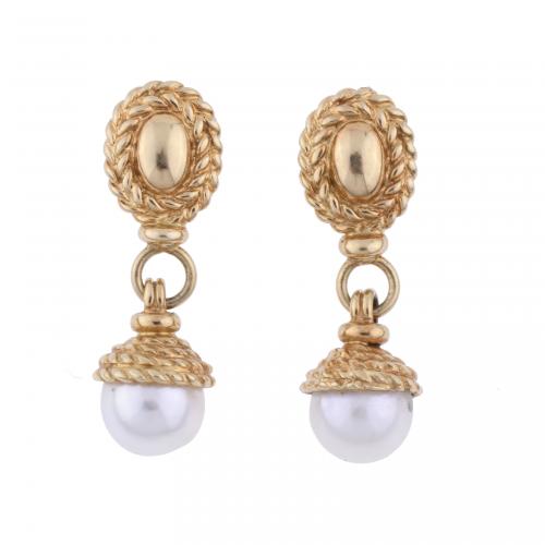 EARRINGS WITH PEARL.