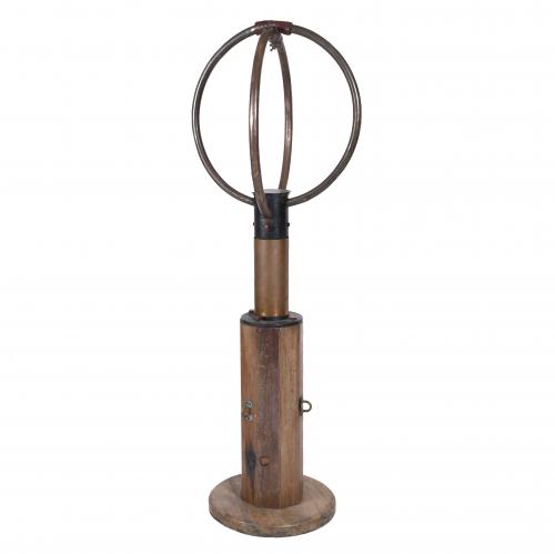 GONIO ANTENNA OR DIRECTION FINDER, FIRST HALF 20TH CENTURY.