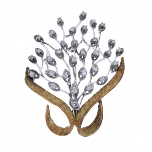 DIAMONDS BOUQUET BROOCH.