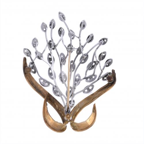 DIAMONDS BOUQUET BROOCH.