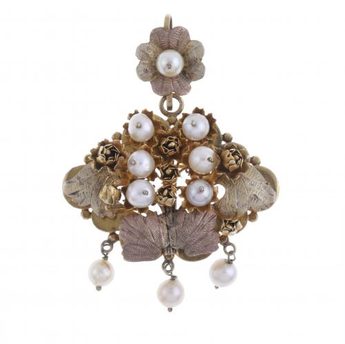 BROCHE-COLGANTE FLORAL CON PERLAS.