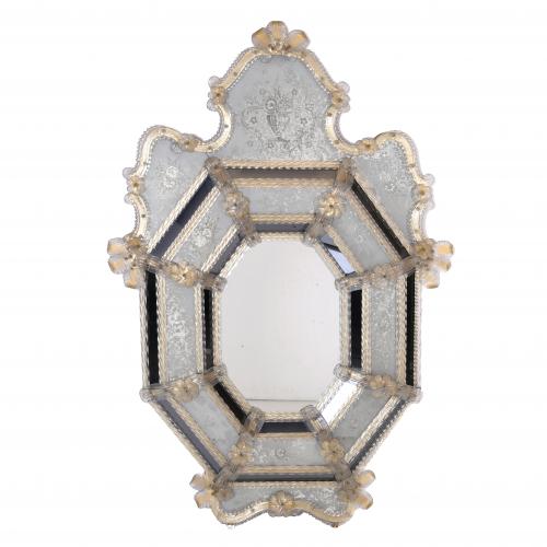 VENETIAN WALL MIRROR, SECOND HALF 19TH CENTURY.