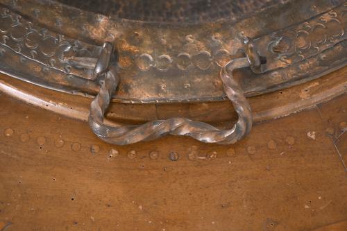 SPANISH BRAZIER AND BRAZIER BOX, 20TH CENTURY.