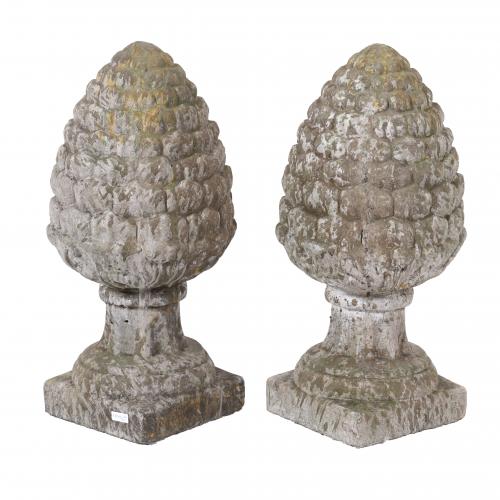 PAIR OF DECORATIVE GARDEN PINECONES, 20TH CENTURY.