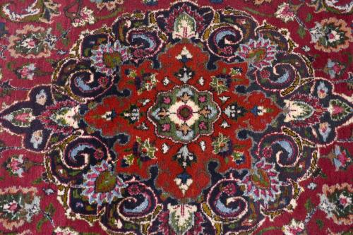 PERSIAN CARPET, 20TH CENTURY.