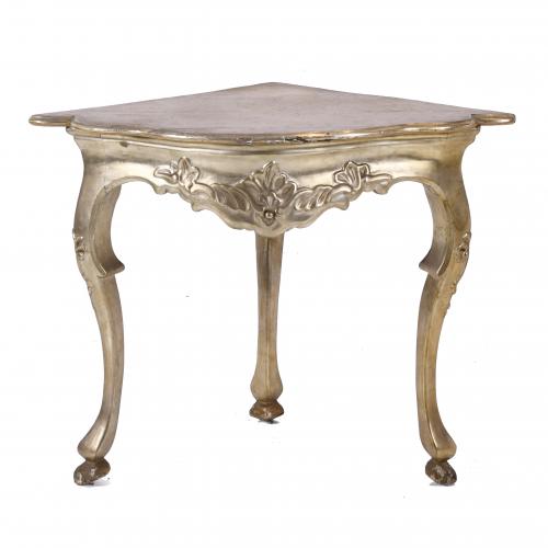 SMALL CORNER CONSOLE, LOUIS XV STYLE, 20TH CENTURY.