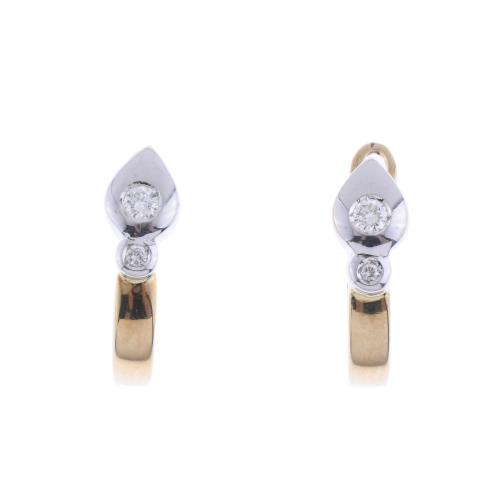 PENDIENTES CON DIAMANTES.