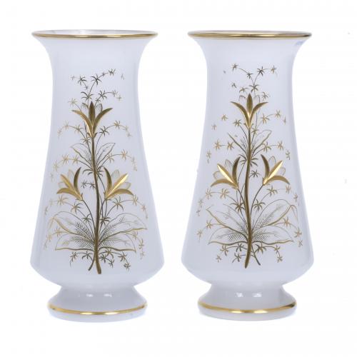 PAIR OF FRENCH VASES, LATE 19TH-EARLY 20TH CENTURY.