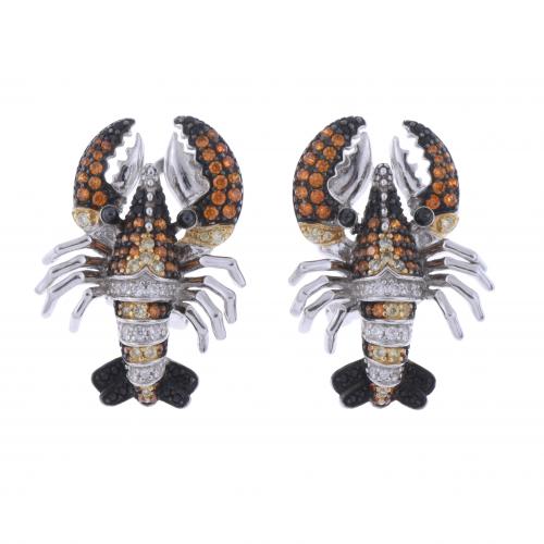 LOBSTER-SHAPED EARRINGS.