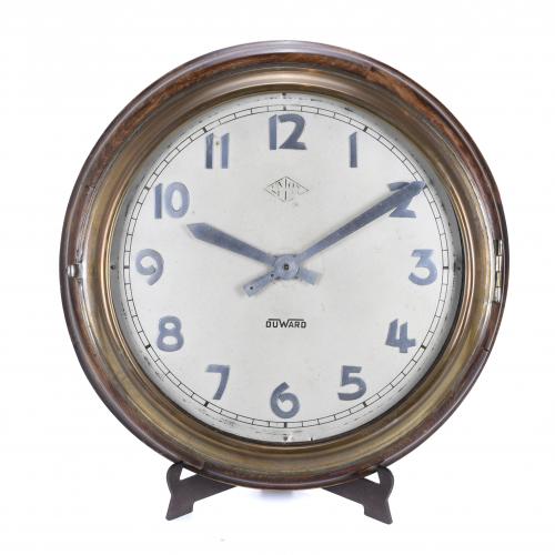 DUWARD WALL CLOCK FOR SWISS UNION. 20TH CENTURY. 