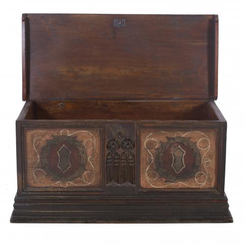 GOTHIC STYLE CHEST, EARLY 20TH CENTURY.