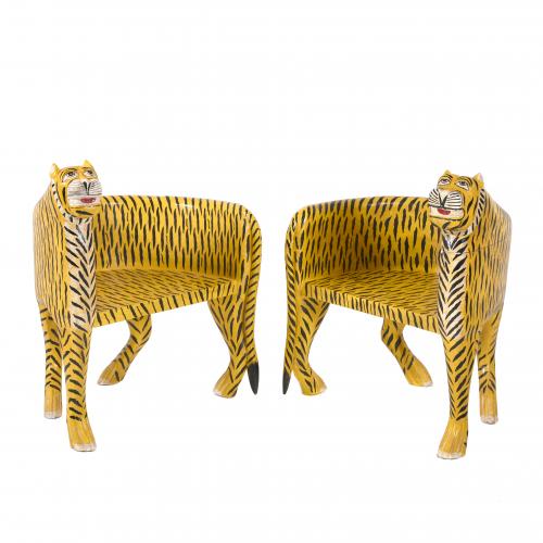 PAREJA DE SILLONES "TIGER BENCH", SIGLO XX.