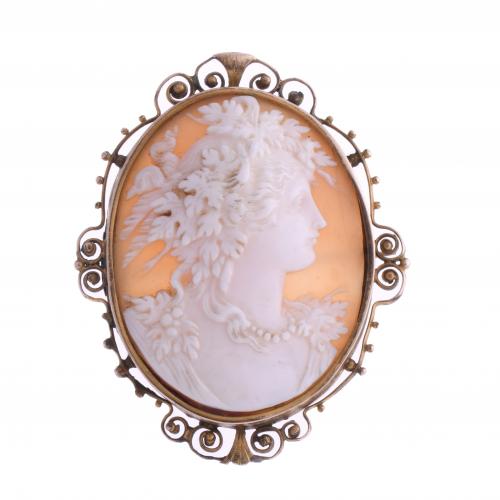 CAMEO BROOCH.