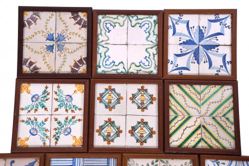 DIEZ AZULEJOS CATALANES "DE MOSTRA", SIGLO XIX.