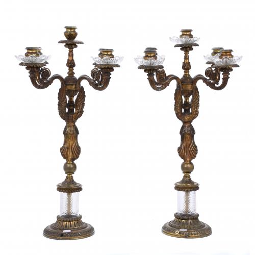 PAREJA DE CANDELABROS FRANCESES ESTILO IMPERIO, PPS. SIGLO 