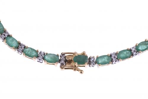 EMERALDS AND DIAMONDS RIVIÈRE BRACELET.