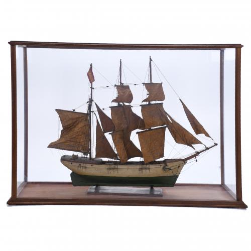 462-MAQUETA DE BARCO ESPAÑOL, SIGLO XX. 