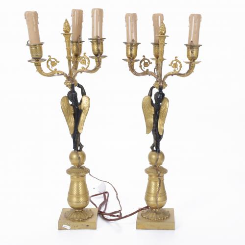 PAREJA DE CANDELABROS FRANCESES DE ÉPOCA IMPERIO, 1804-1815.