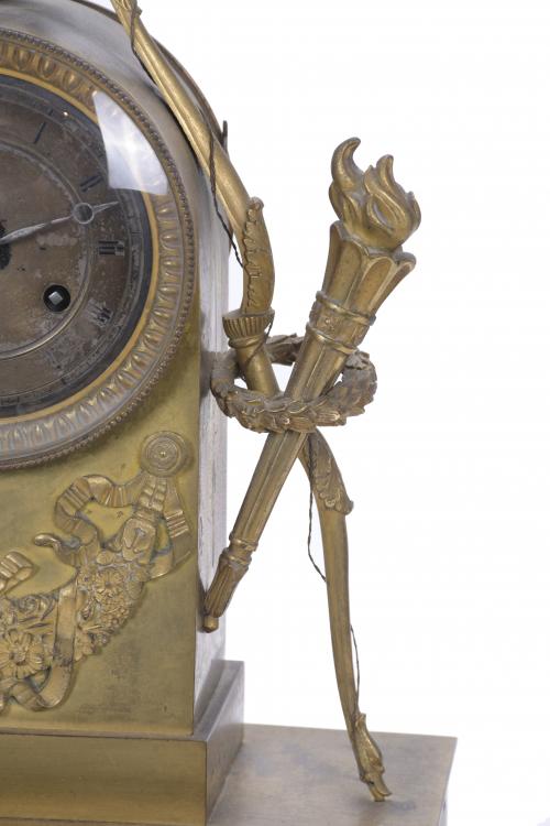 RELOJ DE SOBREMESA IMPERIO-RESTAURACIÓN, CIRCA 1810-20. 