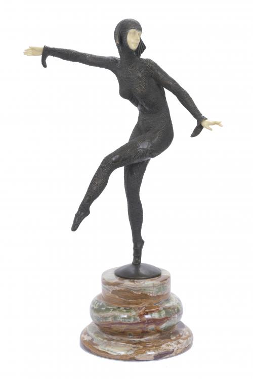 627-SIGUIENDO MODELOS DE DEMÉTRE CHIPARUS (1886-1947).  "BAILARINA"