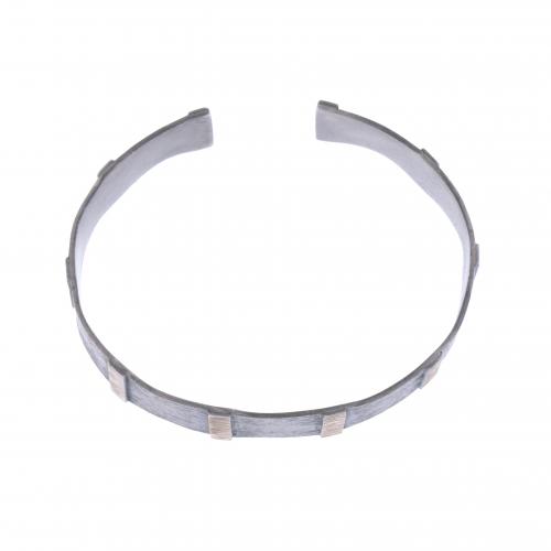 AVANT-GARDE BANGLE BRACELET