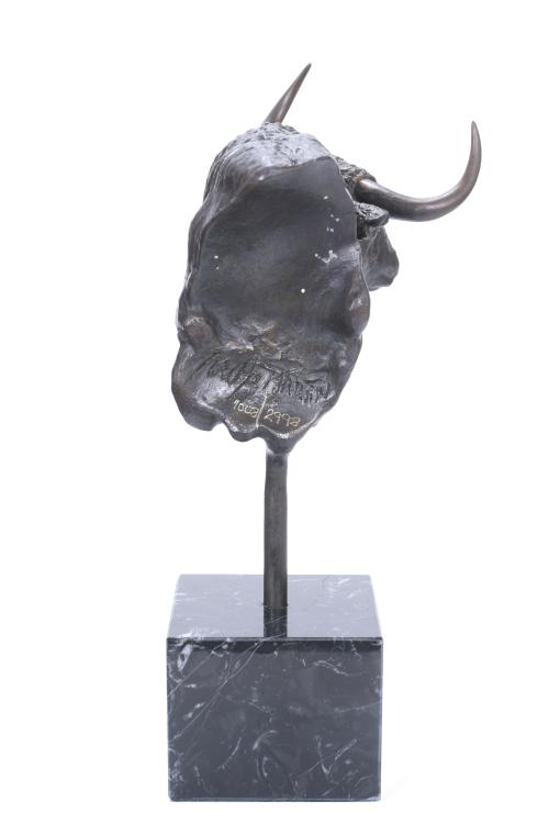 NACHO MARTÍN (1953). "TAUROMAQUIA, EL TORO EN EL ARTE".