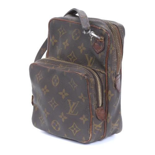 LOUIS VUITTON. "AMAZON" MODEL BAG, CIRCA 2000.