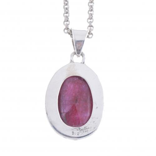 PENDANT WITH RUBY ROOT.