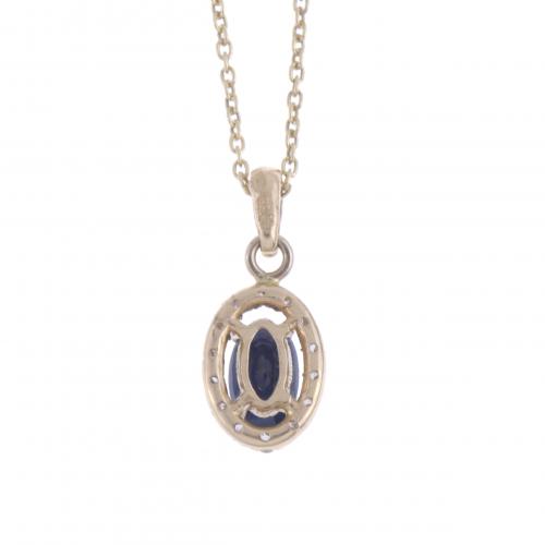 PENDANT WITH SAPPHIRE.