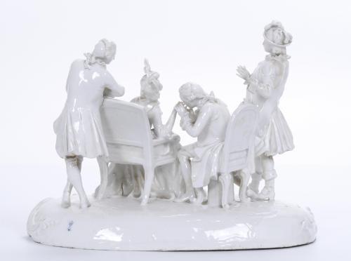 GRUPO EN PORCELANA SIGUIENDO MODELOS DE MEISSEN, SIGLO XX.