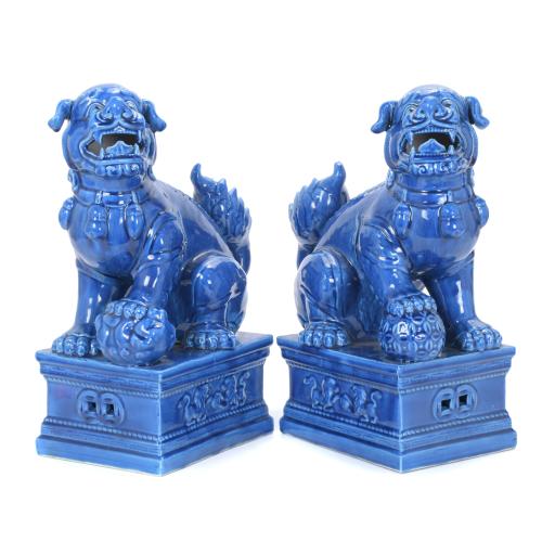 PAIR OF FO DOGS, 20TH CENTURY CHINESE SCHOOL.