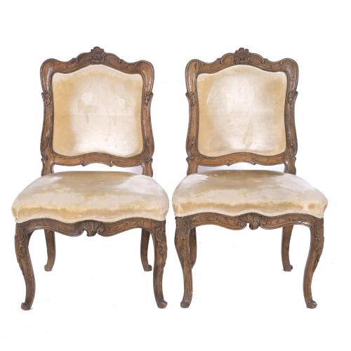 FOUR LOUIS XV CHAIRS, CIRCA 1745-1755. PROBABLY PROVENÇAL.