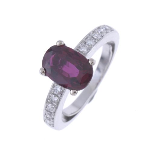 106-RUBY AND DIAMONDS RING.