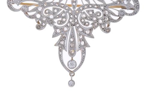 BELLE ÉPOQUE BROOCH WITH DIAMONDS.