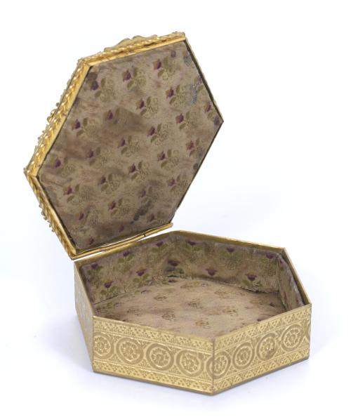 CAJA JOYERO FRANCESA HEXAGONAL BÉLLE EPOQUE, CIRCA 1880 - 1