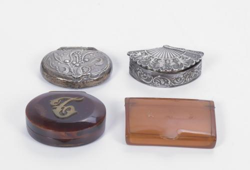 FOUR ASSORTED PILLBOXES