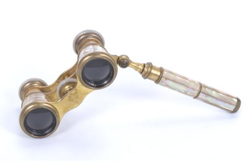 SET OF THREE OPERA SPECTACLES