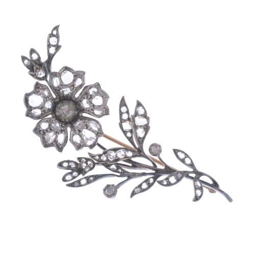 165-LARGE FLORAL BROOCH, LATE 19TH CENTURY.