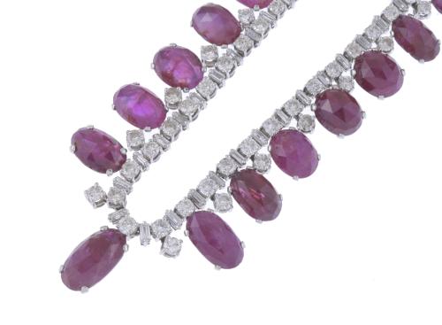 RUBIES AND DIAMONDS NECKLACE. FIRST HALF OF THE 20TH CENTUR