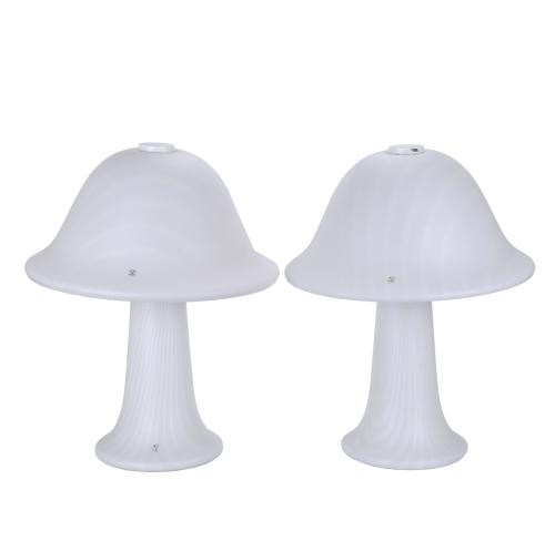 611-PEILL & PUTZLER. PAREJA DE MUSHROOM LAMPS, 1970 - 1980.